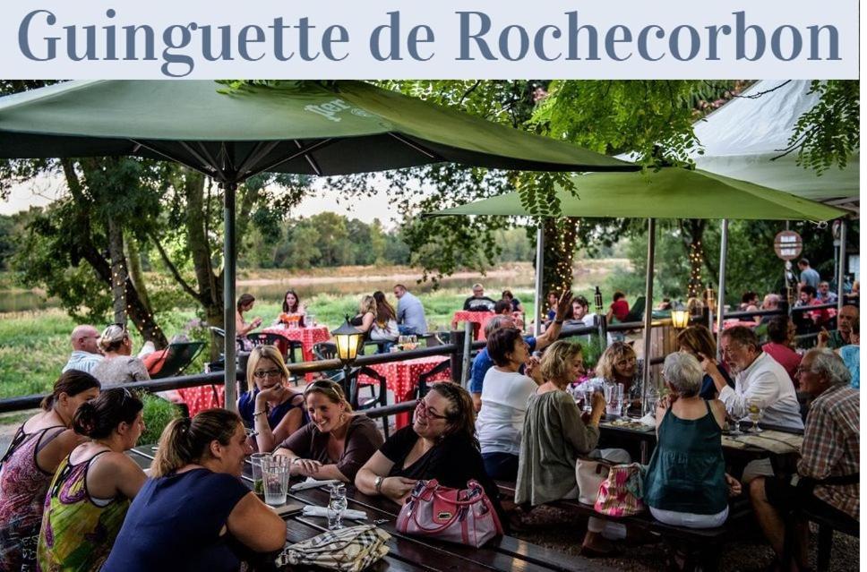 Rochecorbon Le Gite Des Clouet "Labellise Loire A Velo" Exterior photo